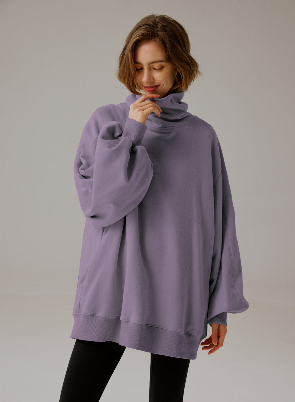 Sweatshirt Oversize Col Roulé - Confort Élégant